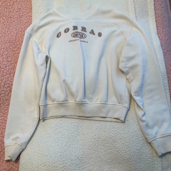 Crewneck - Picture 1 of 3